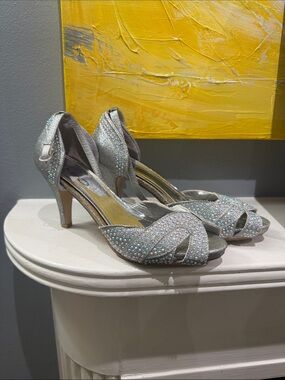 Crystal Embellished Silver Peep-Toe Heels with Ankle Strap